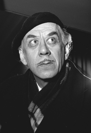 Oslo 19560114. Our great criminal hero, MC. Cox returns in the broadcast's hearing …, 1956 (photo)