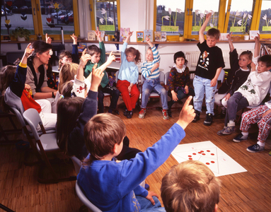 Elementary school with preschool 1996 DEU, Germany, Iserlohn The lessons …, 1996 (photo)