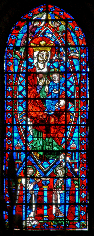 Window w100 depicting the Virgin and Child; the Annunciation (stained glass)