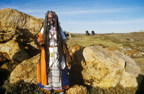Xhosa traditional dress, Grahamstown, Eastern Cape (photo)