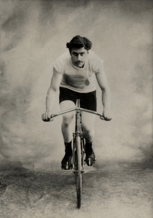 Portrait of French cyclist Emile Bouhours ( 1870 , 1953 ) (photograph)