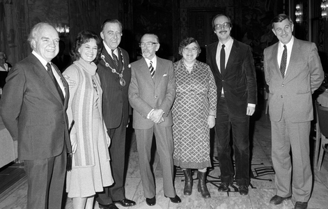 Oslo 1982119 Oslo City Cultural Prize for 1982 awarded the foregoat Carl …, 1982 (photo)