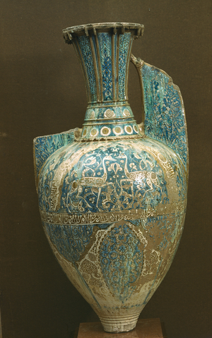 Vase of the Alhambra (lustreware)