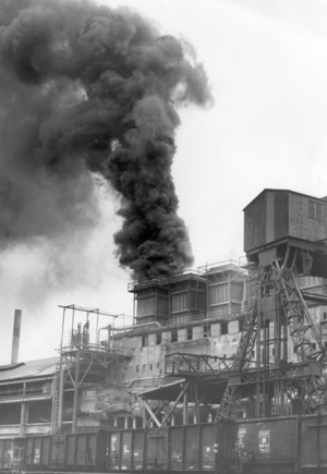 The Maximilianshuette steelworks, 1983 (photo)