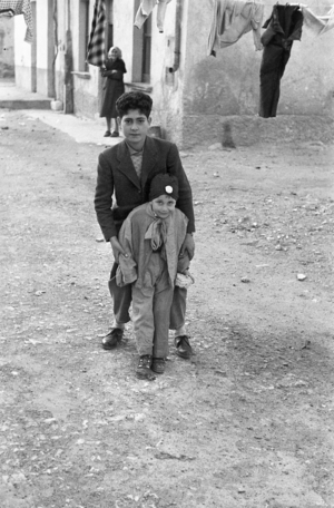 TBrothers, CROTONE, 1957 (photo)