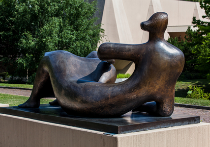 Large Reclining Figure, 1982 (bronze)