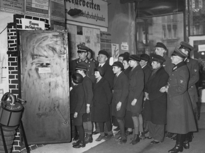 Air-raid demonstration in Berlin, 1935 (b/w photo)