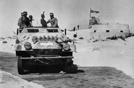 WW2 - African campaign 1941 (photo)