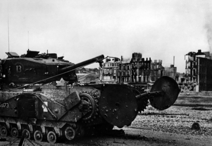 Allied landing attempt near Dieppe, 1942 (b/w photo)