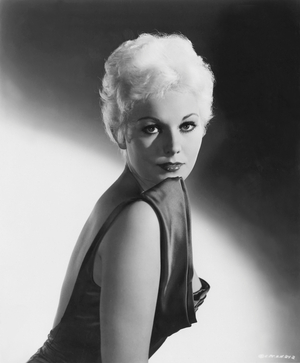 KIM NOVAK (b/w photo)