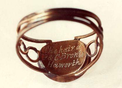 Interior of a Ring with Patrick Branwell and Emily Bronte's hair (photo)