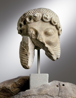 Statue of Dionysus (detail of the head), -530 (Marble)