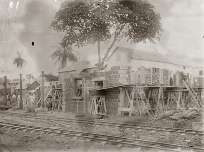 Water Street Station, Sierra Leone (b/w photo) [1999/221/1/34/14]