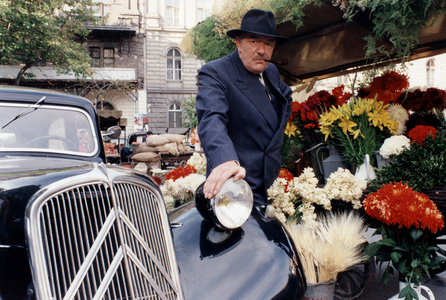 French Actor Michael Gambon on Set of Tv Movie Inspector Maigret in Budapest 1991 (photo)