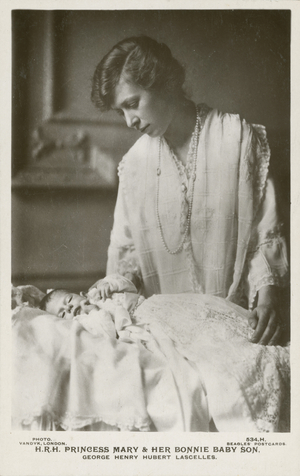 Princess Mary, Viscountess Lascelles, with her eldest son, George, 1923 (b/w photo)