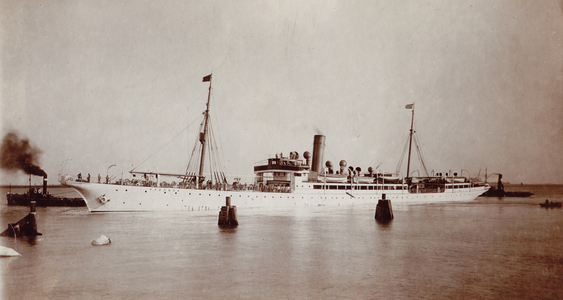 Cable ship "Stephan" around 1900 (photo)