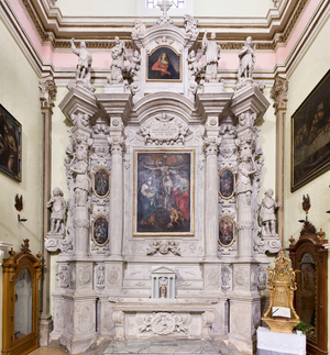 Church of the SS Salvatore, interior, Altar of the Crucifix, Poggiardo, Lecce, Puglia (photo)