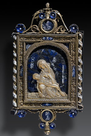 Lamentation - Resurrection, two-sided pendant plate in gilded silver, enamels and lapis lazuli, by a Lombard goldsmith and German carver (?), 1490 - 1500. In the part dedicated to the Lamentation, in addition to the mother-of-pearl deposition, the enamels depict the symbols of the Passion and the mockers. In the frame  the Annunciation and St. John the Baptist are represented.