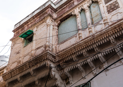Old balcony of a haveli, Rajasthan, Jodhpur, India, 2019 (photo)