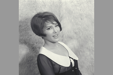 Rika Zarai 1965 (picture)
