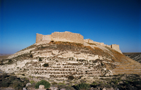 The Crusader fortress Shobeq, called Montreal by Baudoin I (photo)