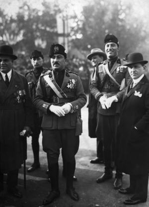 Roberto Farinacci at the Matteoti process in Chieti (b/w photo)