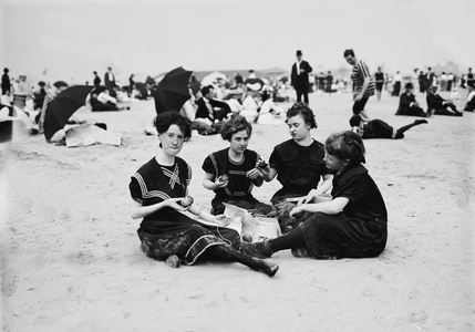 Group of Young Women on Beach, Coney Island, New York City, USA, c.1900 (b/w photo)