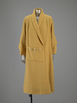 Coat (photo)