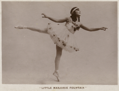 Little Marjorie Fountain (b/w photo)