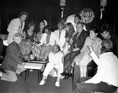 Joe Dassin, Anja Lopez, Francois Patrice, Eddie Barclay, Beatrice Barclay, Jose Arthur, Francois Lopez and Jean Castel, Cannes, 1970 (photo)