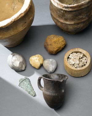 Bronze Age burial goods, 2600-1600 BC (stone, ceramic & bronze)