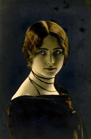 Art. Dance. The french dancer Cleo de Merode. Photo, France, c.1900.