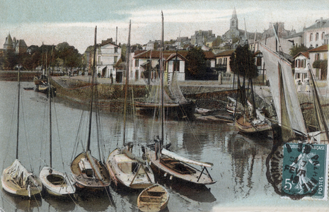 Pornic, France: the harbour, postcard, c. 1910