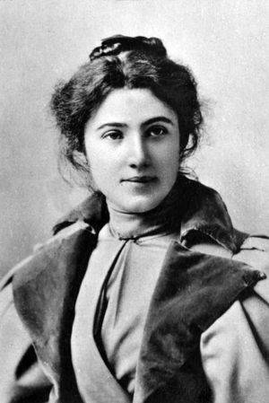Louise Autant-Lara (1876-1952) , french actress photographied between 1900 and 1910, extracted from the collection Felix Potin, 500 contemporary celebrities , Opera singers and dramatic France