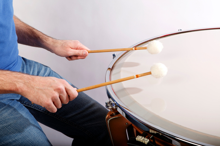 Technical image of the 'thumbs to the side' grip used for Timpani playing