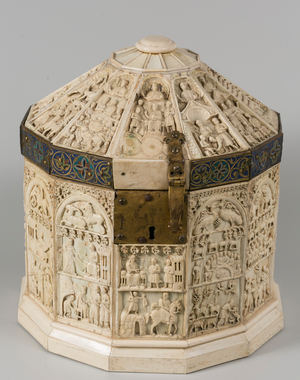 holy chassis XII-13th century (wood, ivory and champleved enamels on golden copper)