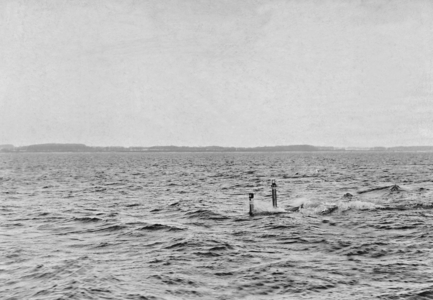 Periscope of a submerged German submarine, 1911 (b/w photo)