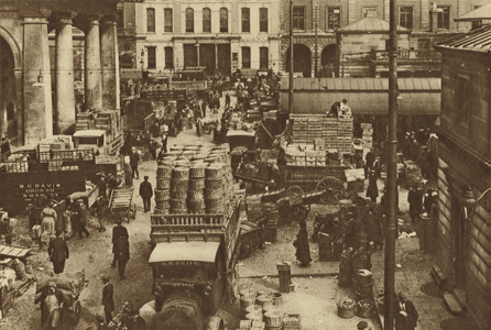 Early morning in Covent Garden Market (b/w photo)