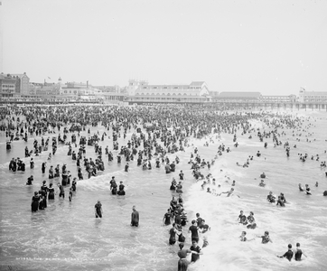 The Beach, Atlantic City, c.1904 (b/w photo)