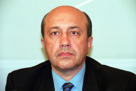 Minister of Foreign Affairs Igor Ivanov (Russia). Press conference in Moscow 017 People politics 38 1998 xkg kbneg 1998 cross portrait..., 1998 (photo)