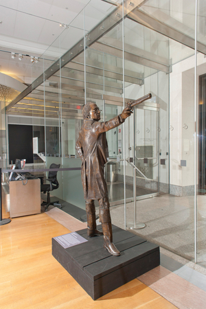 Alexander Hamilton, 2004 (bronze)