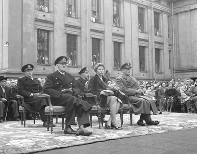 Oslo 19550508. The 10th anniversary of the liberation of Norway. The unveiling of the Norwegian friend …, 1955 (photo)