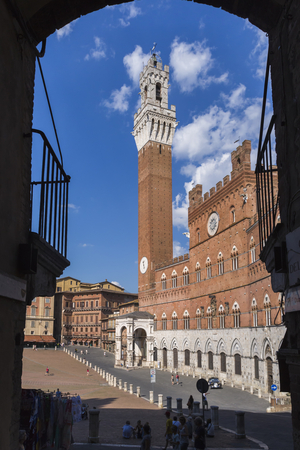 Siena, Italy. Piazza del Campo. (photo)
