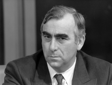 Dr. Theo Waigel, 1991 (photo)