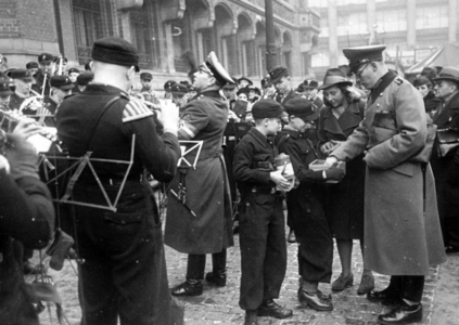 II. WK, War Winter Relief, 1940 (photo)