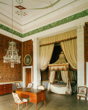 Villa Pisani, the bedroom of Napoleon's stepson  Eugene Beauharnais (photo)