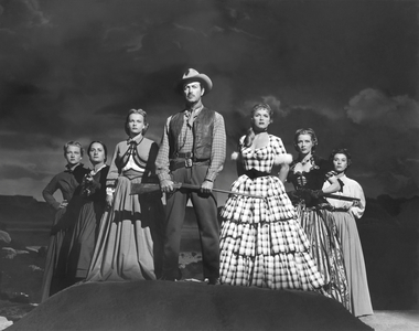 Renata Vanni (2. L), Robert Taylor, Denise Darcel, Julie Bishop (2.R), Westward The Women 1951 Directed By William A. Wellman