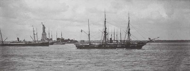 New York: US Ships in the Harbor (b/w photo)