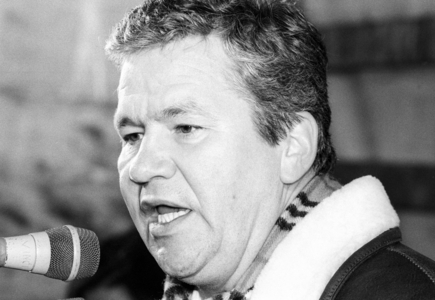 Strike of daycare center employees in Berlin: Michael Pagels ..., 1990 (photo)