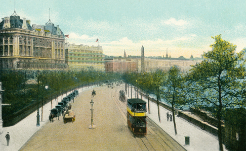 London: The Thames Embankment (coloured photo)